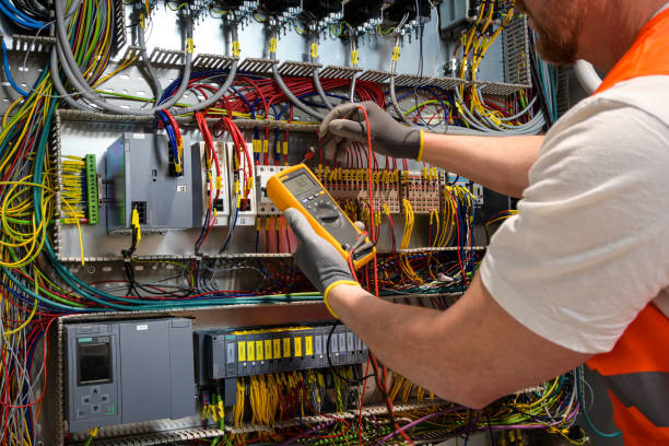 Best Circuit Breaker Repair  in Siesta Acres, TX